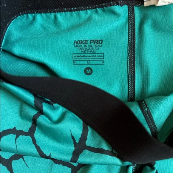 Nike Pro Turquoise and Black Athletic Shorts - Picture 2 of 2